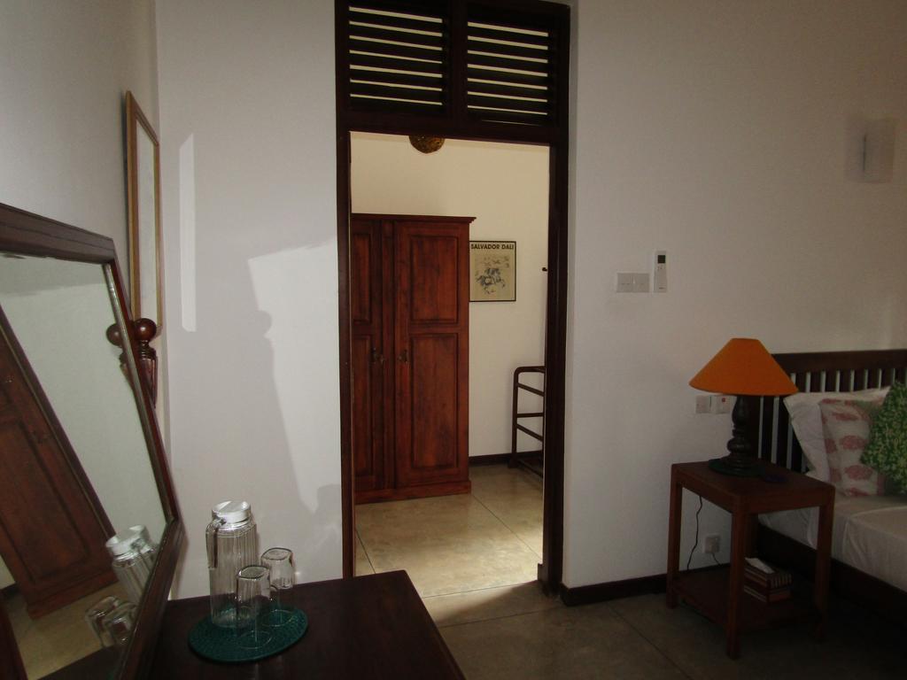 The Mirror Mansion Hotell Rajagiriya Eksteriør bilde
