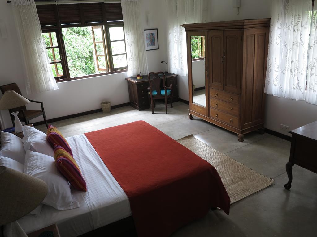 The Mirror Mansion Hotell Rajagiriya Eksteriør bilde