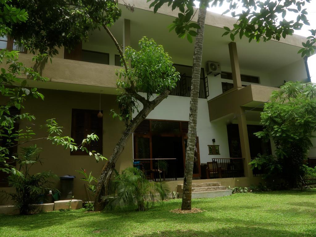 The Mirror Mansion Hotell Rajagiriya Eksteriør bilde